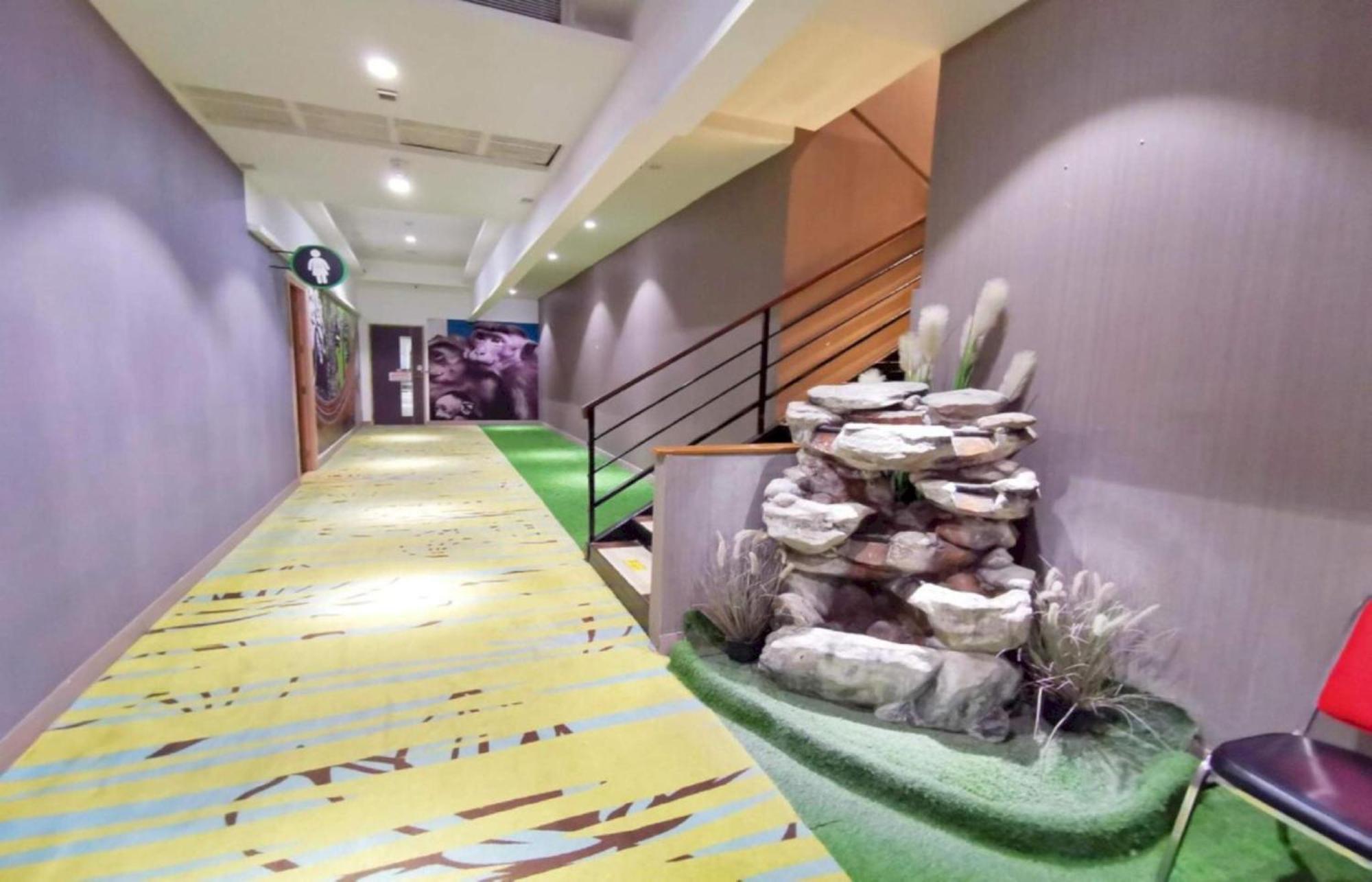 Capital O 75451 Podstel Hostel Bangkok Bagian luar foto