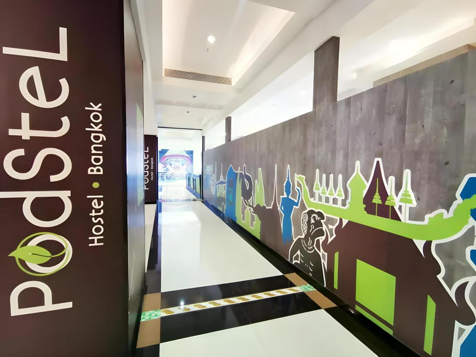 Capital O 75451 Podstel Hostel Bangkok Bagian luar foto