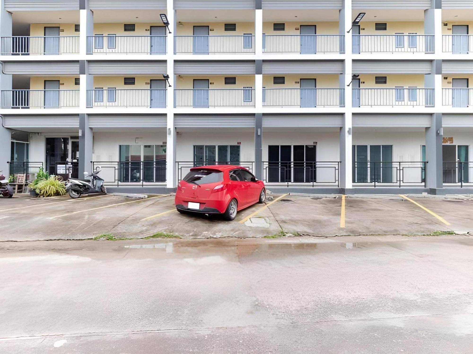 Capital O 75451 Podstel Hostel Bangkok Bagian luar foto